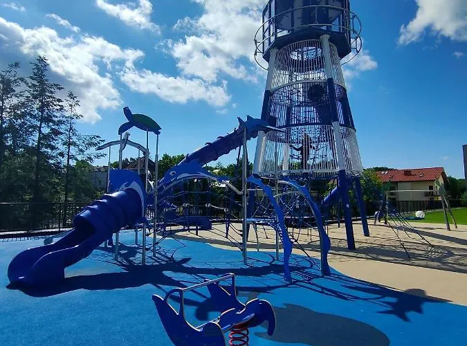 アパート Bel Mare Aquapark By Four Seasons ミエンジズドロイェ